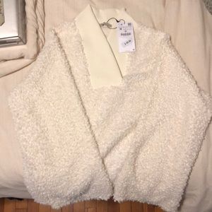 ZARA SWEATER NEVER BEEN WORN